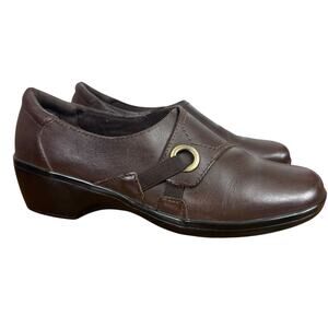 Clarks May Carina Slip On Womens Brown Leather Comfort Shoes Clogs Casual sz 7.5